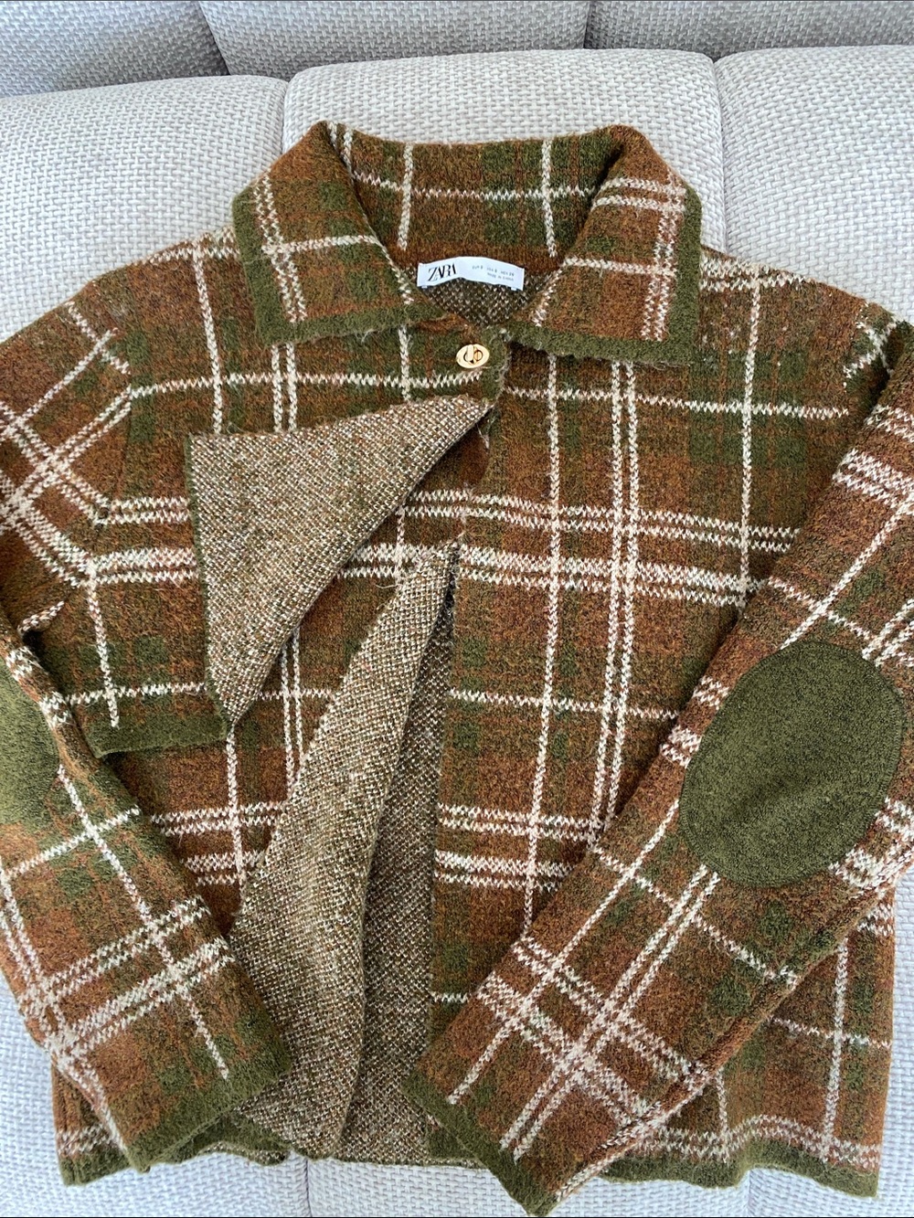 Zara’s Olive Green & Brown Cardigan